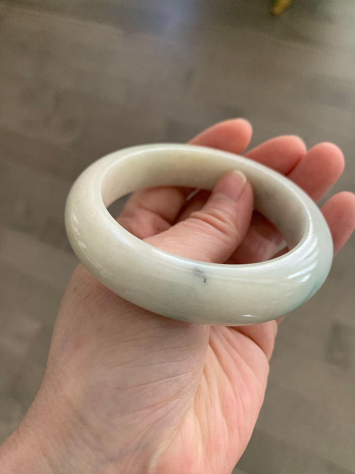Certified 100% natural 57mm beige/sunny green chubby jadeite jade bangle B1-0466