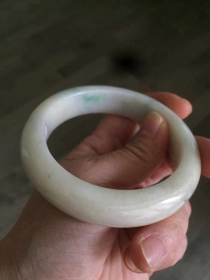 Certified 100% natural 57mm beige/sunny green chubby jadeite jade bangle B1-0466