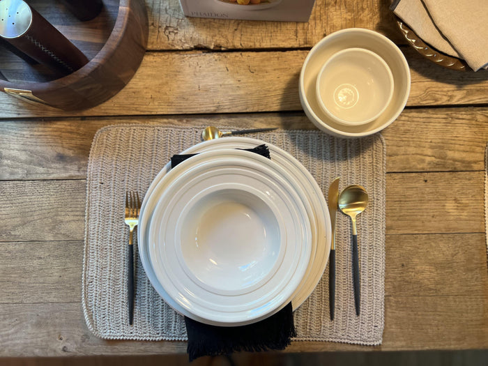 Italian Linen Hand Knit Placemat in Ivory by Fiorira un Giradino - MONC XIII