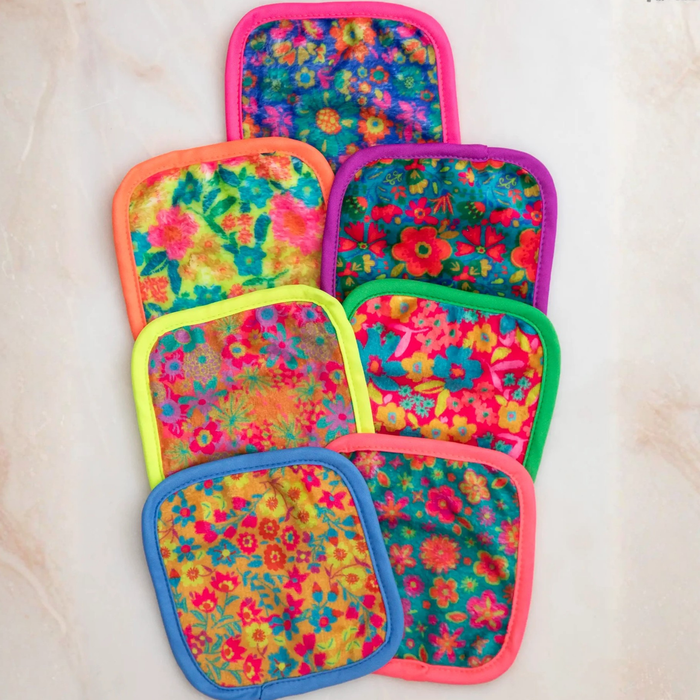 Natural Life mini makeup removing cloths set in floral design inside a makeup bag, ideal for gentle skincare and travel use.